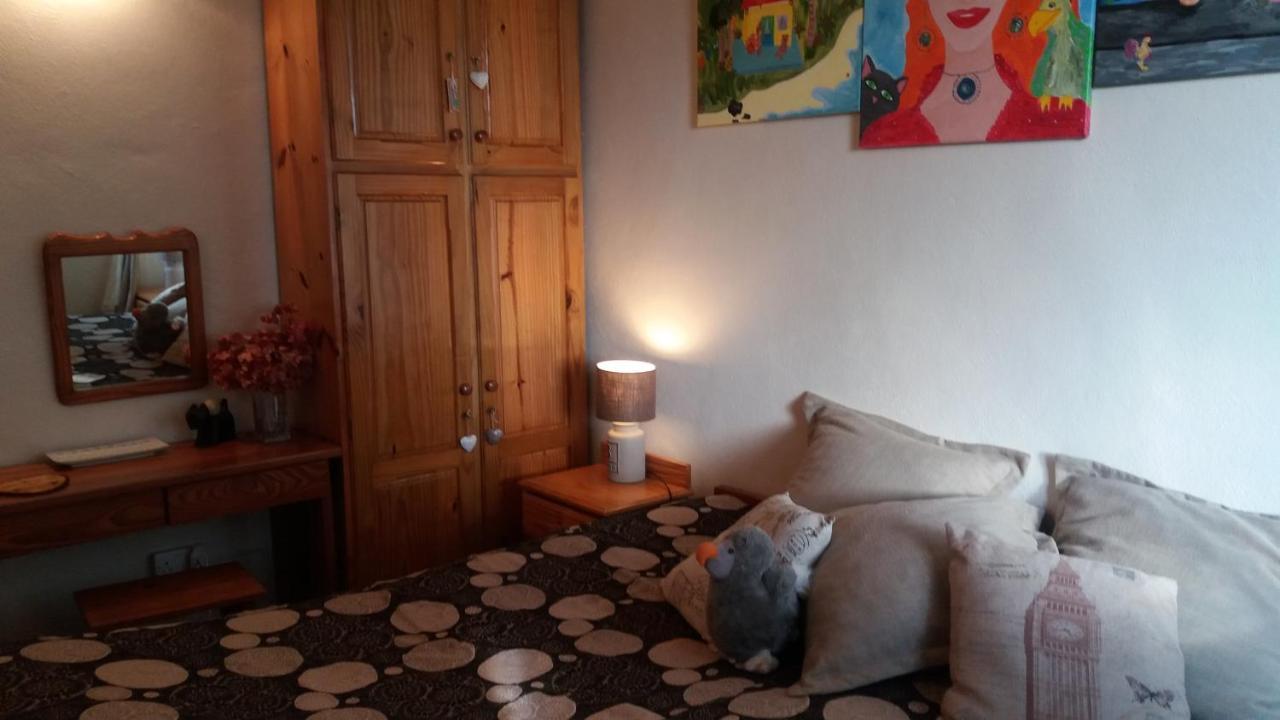 Comfy Home-Tropical Garden & 5 Min Walk To Beach Tamarin Exterior foto